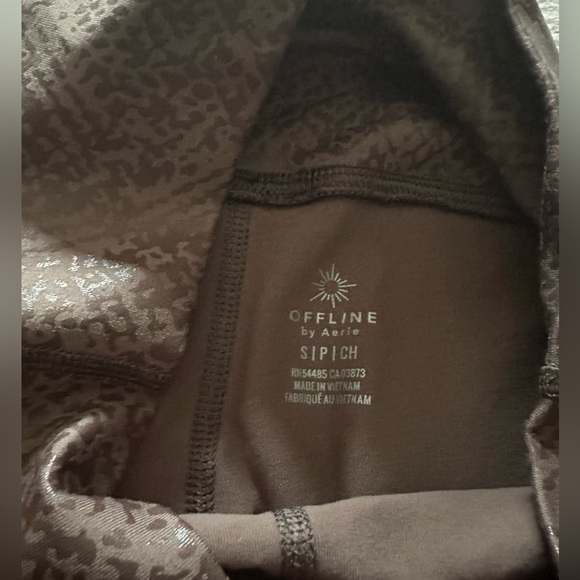 Aerie Offline Brown Metallic Snakeskin Leggings - Size Small. - Picture 5 of 6